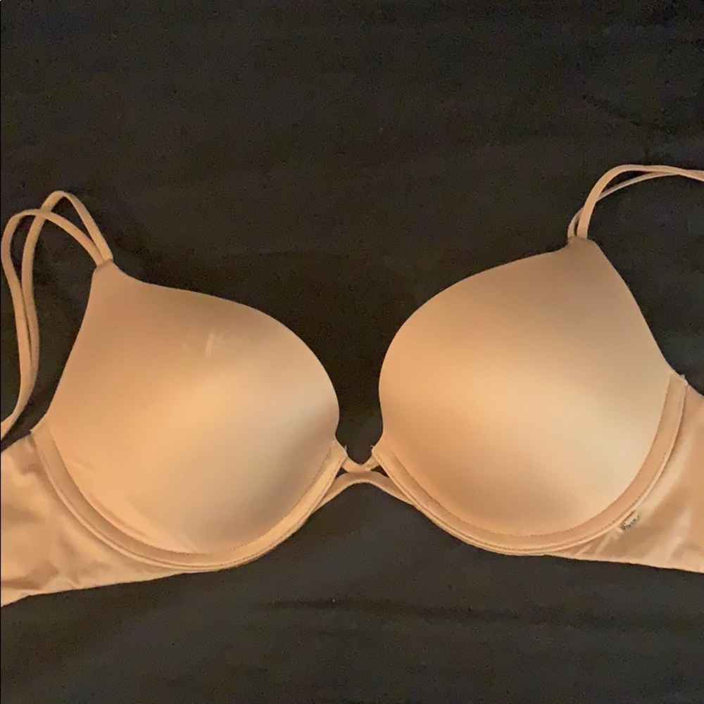 Victoria’s Secret Very Sexy Push-up bra!